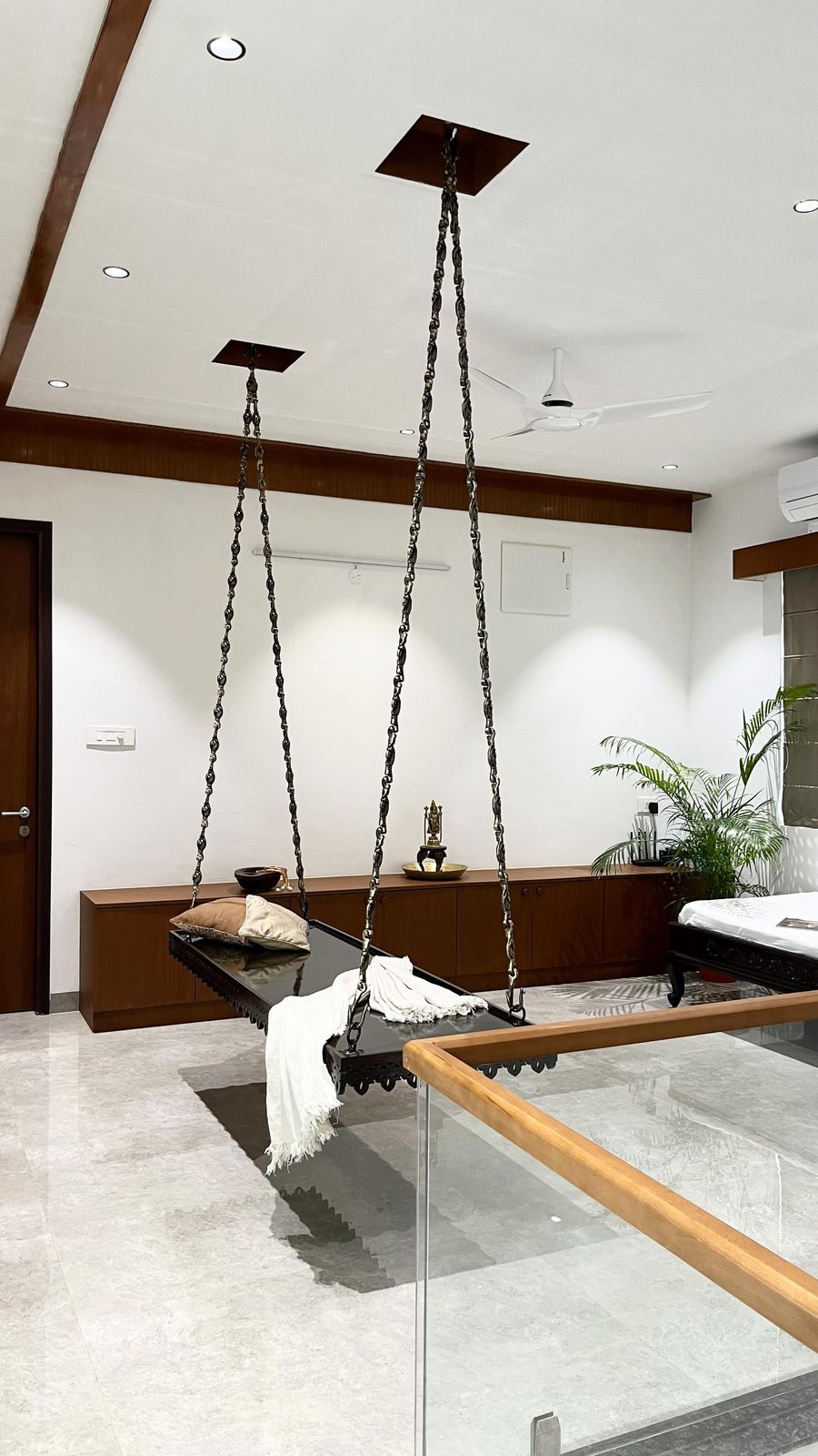 Traditional swing and living area An'teak Villa